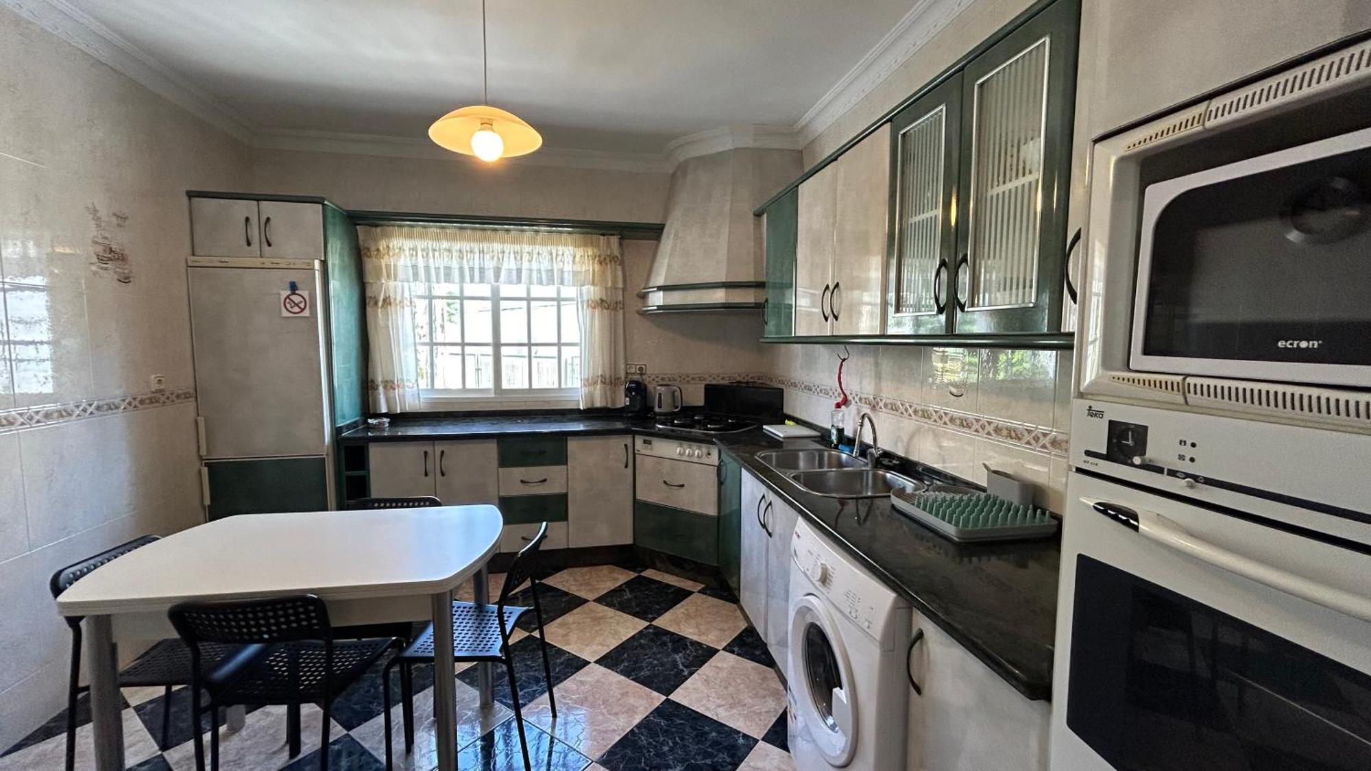 Apartamento Piso En Arenas De Velez Málaga Exterior foto